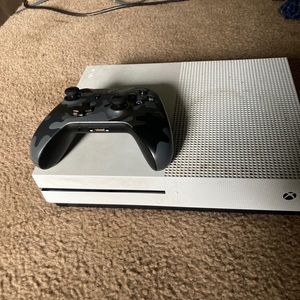 White Xbox one s